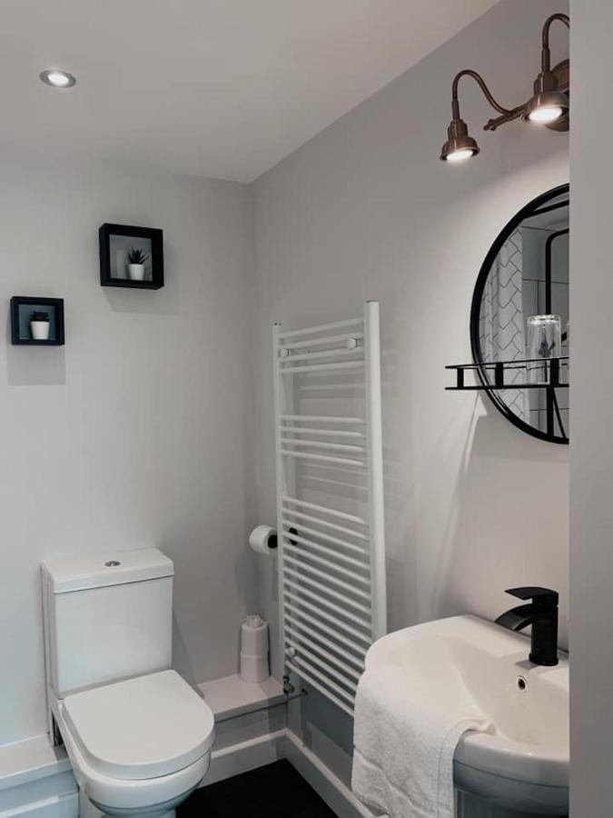 The Mount Rooms Barry Esterno foto